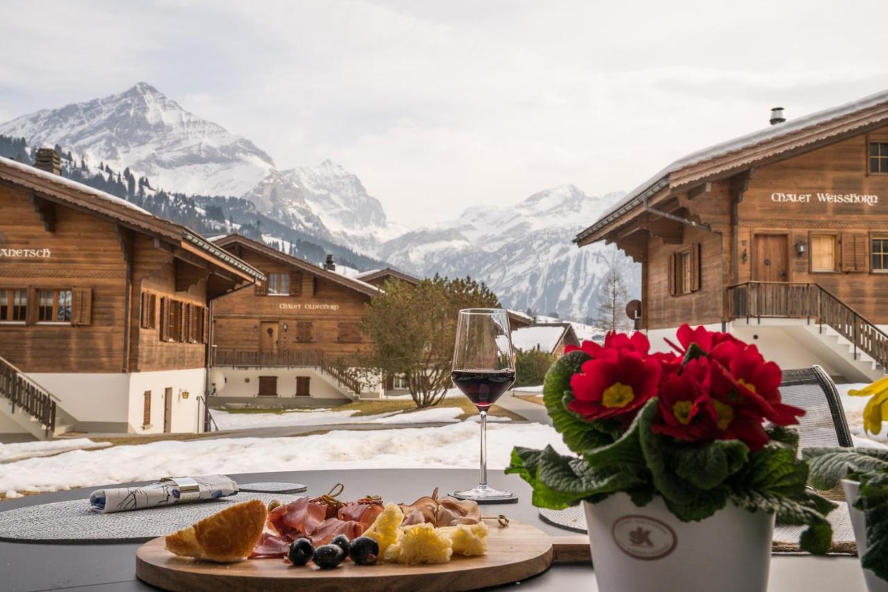 Chalet Spitzhorn - Your Peak Getaway - Private Terrasse & Gratis Parkplatz Lejlighed Gsteig Eksteriør billede